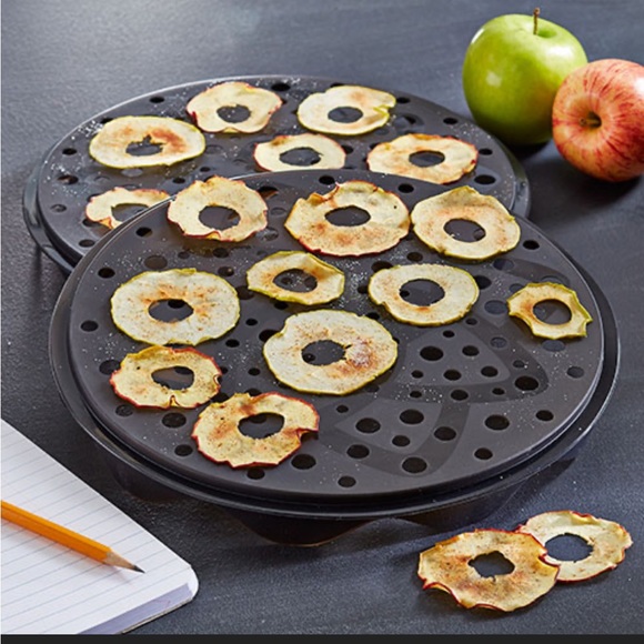 Pampered Chef Microwave Chip Maker - Picture 8 of 8